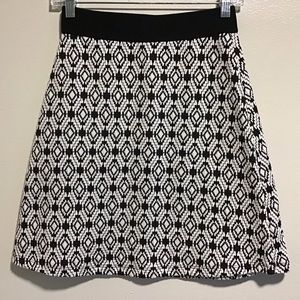 Gilli Skirt Elastic Waist A-line Lightweight Size Small